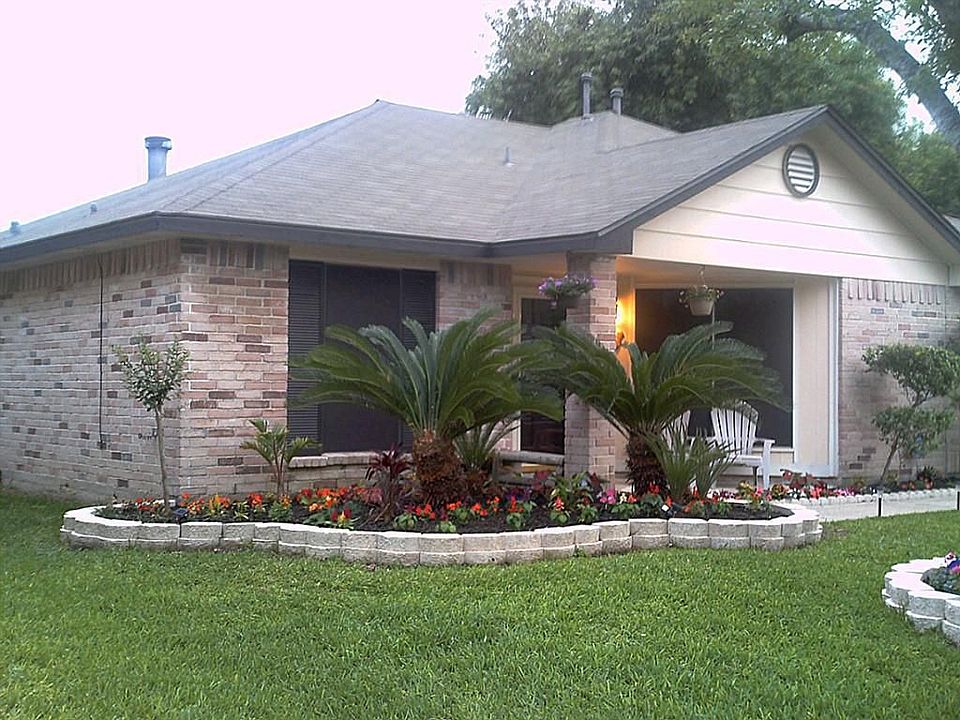 2nd image of 10908 Birch Dr