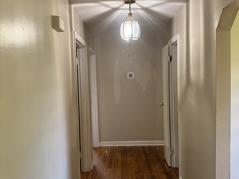 3321 Parker Ln — Photo 7