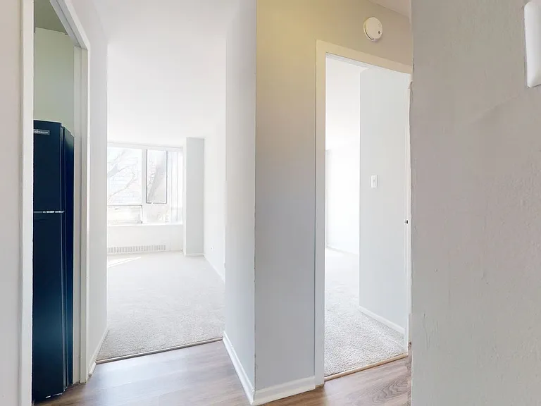 Lake Meadows Apartments — Photo 100