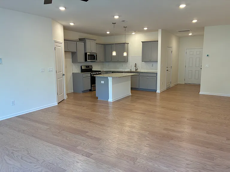 275 Harpers Run Ln — Photo 6