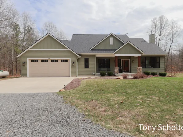 13268 Ferris St, Grand Haven, MI 49417