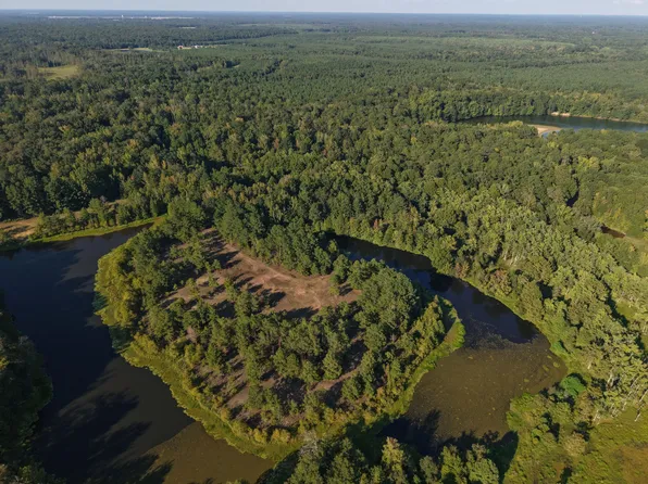 Officers Lake Rd, Columbus, MS 39705