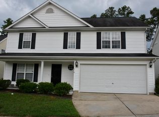 216 Braxman Ln, Holly Springs, NC 27540