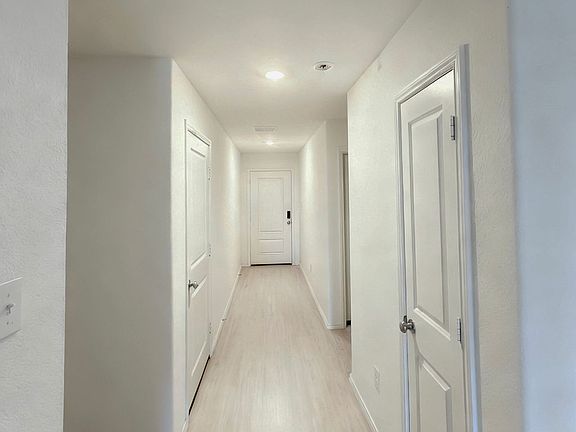 4th image of 7855 Rutherford Ln