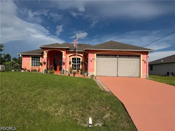 349 Piper Ave, Lehigh Acres, FL 33936
