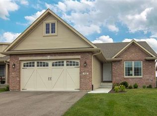 513 Trent Ln, Loves Park, IL 61111