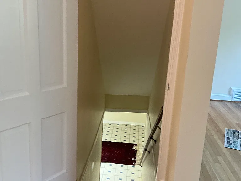 stairs down to basement