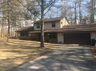 N5311 Meadowlark Rd, Sheboygan Falls, WI 53085