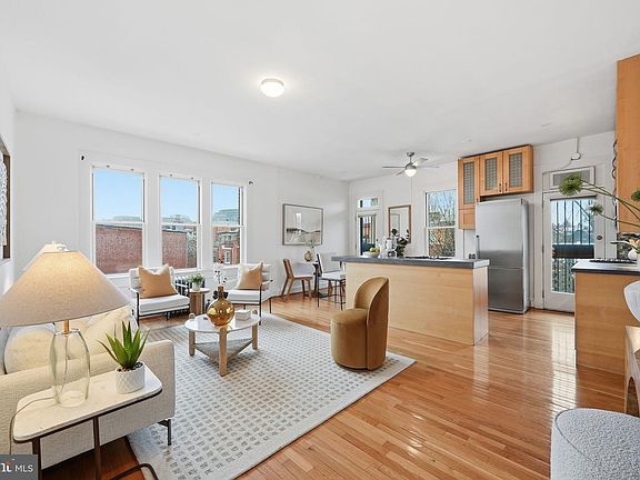 3rd image of 1731 S St NW