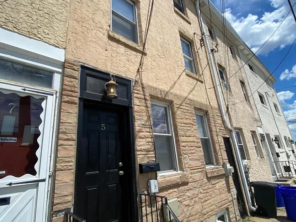 5 W Front St, Bridgeport, PA 19405
