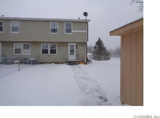 2 Downs Meadow Ct, Hamlin, NY 14464