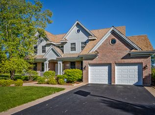 14293 W Kirkwall Ct, Libertyville, IL 60048