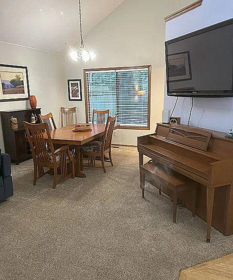 8085 SW Bond St — Photo 3