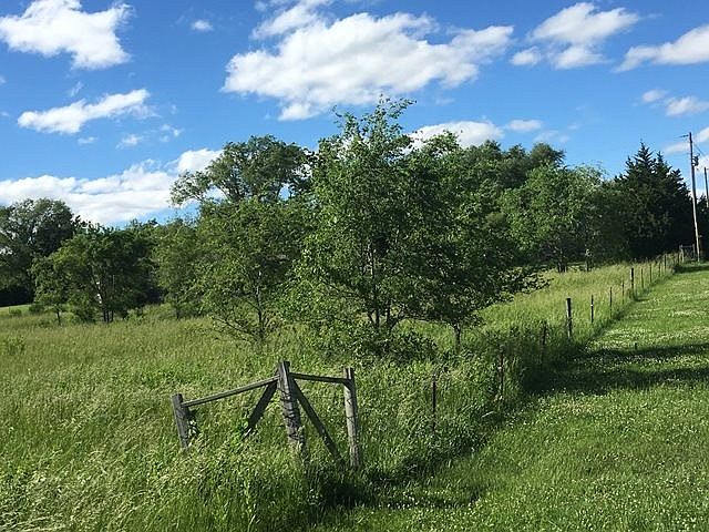 2nd image of 15780 SW Prairie Creek Rd