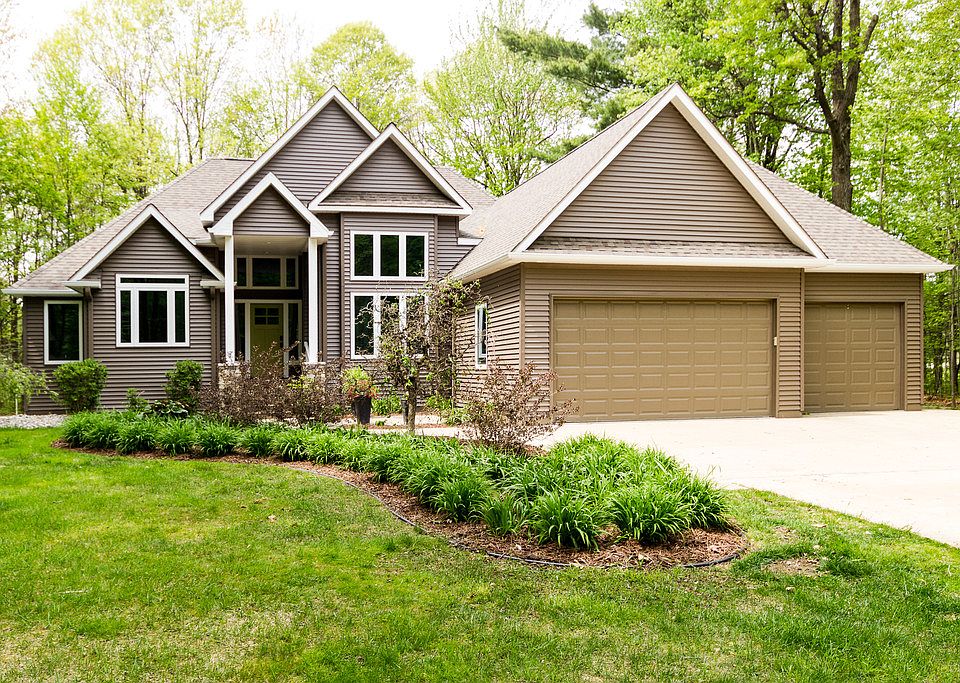 1st image of 2405 N Birchridge Dr