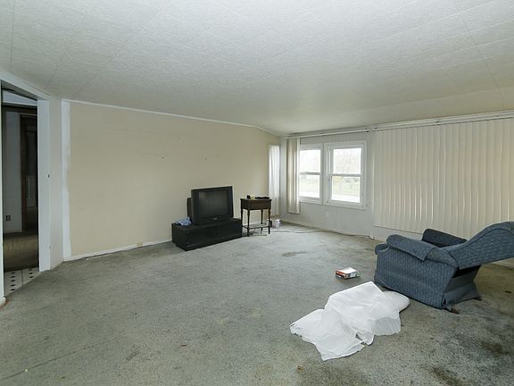 2nd image of 53325 County Road 657