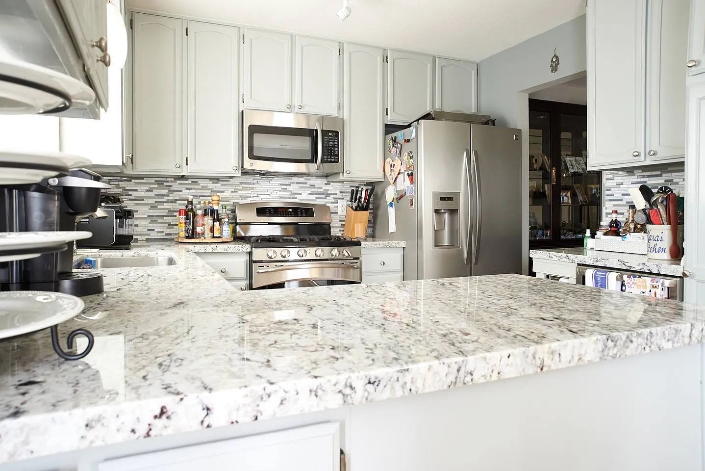 2 bed, 1175 sqft, $4,500 — Photo 3