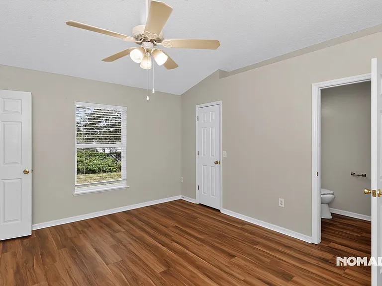 14169 Spring Hill Dr — Photo 17