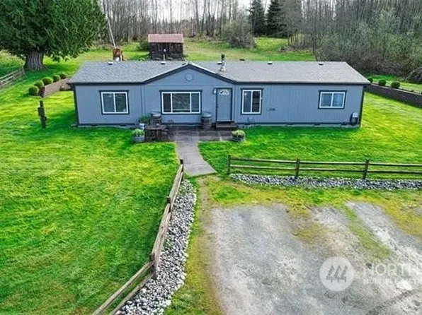 29505 40th Avenue NW, Stanwood, WA 98292