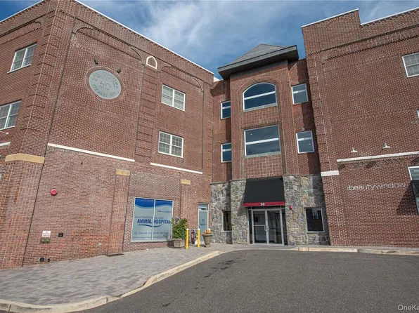 50-3B Stewart Ave, Huntington, NY