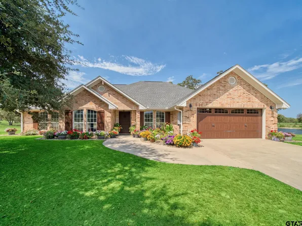 2929 SW County Road 3170, Winnsboro, TX 75494
