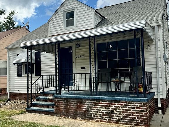 2nd image of 22571 Coulter Ave