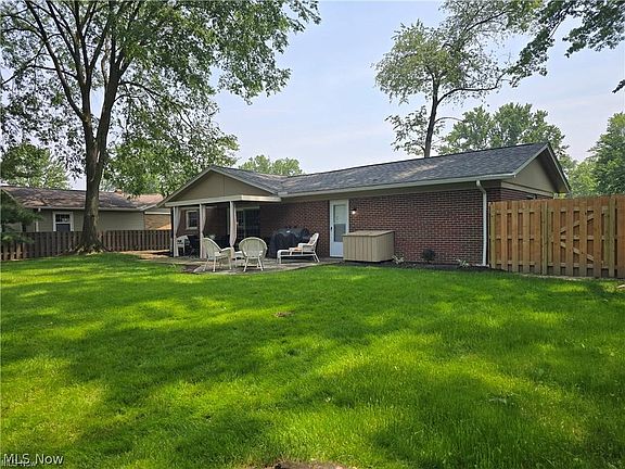 5th image of 28628 Aspen Dr