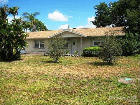 2nd image of 5304 13th Avenue Dr W
