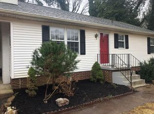 429 Fairlawn Cir, Maryville, TN 37801