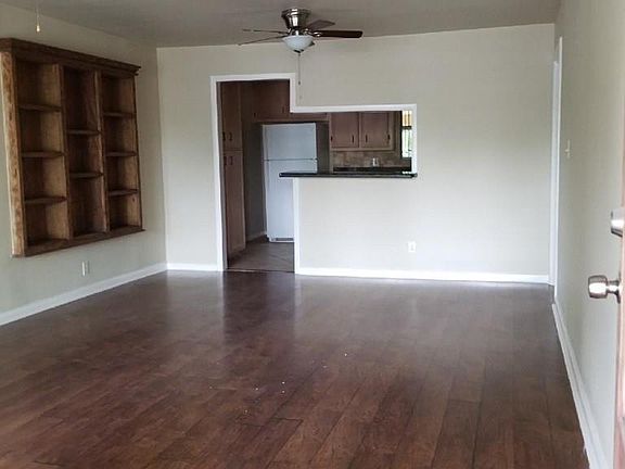 2nd image of 2485 Eastern Blvd
