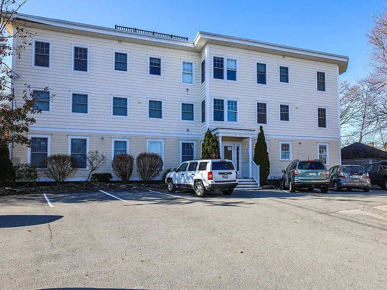 25 Granite Street — Photo 8