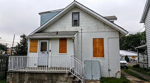 2nd image of 228 Forsgate Dr