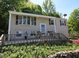 43 Barkers Mill Rd, Hackettstown, NJ 07840