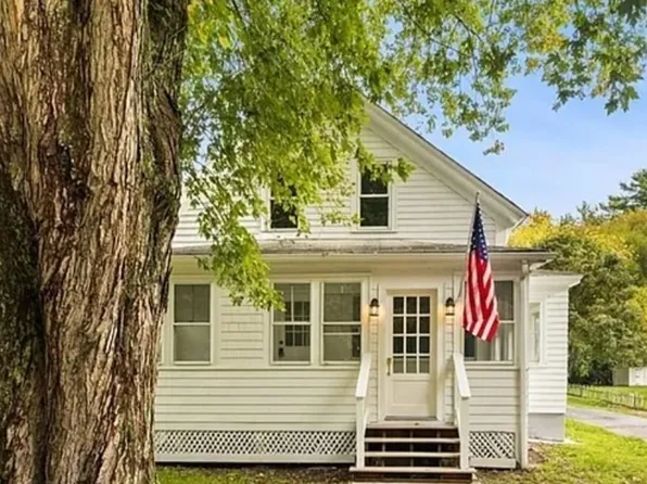 20 Grove St, Berkley, MA 02779