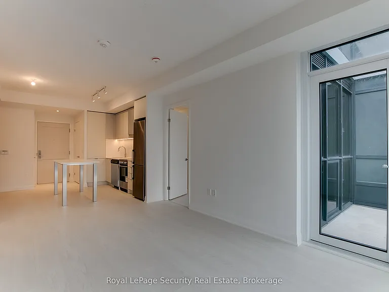 10 Gibbs Rd #1006 — Photo 13