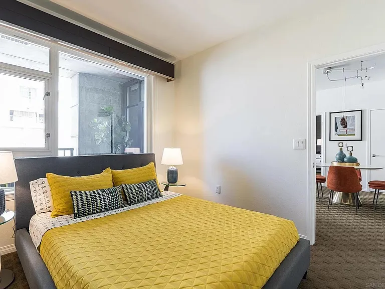 530 K St #614 — Photo 17