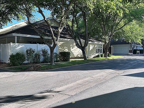 3rd image of 845 N Valley View Dr APT 500