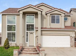 9482 Winding River Way, Elk Grove, CA 95624