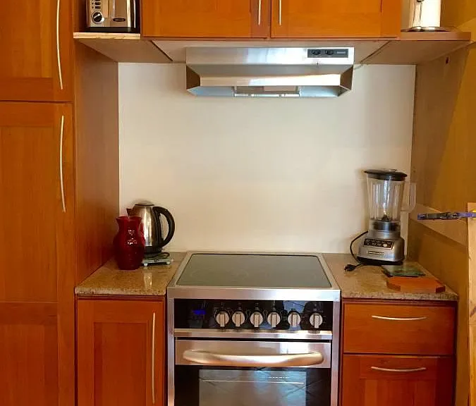 85 Parnassus Rd #B — Photo 4