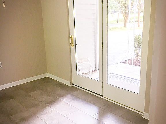 4th image of 6716 Devonwood Dr