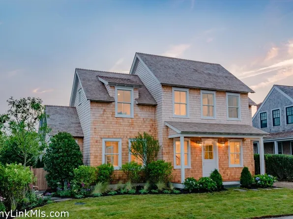 14 Delaney Rd, Nantucket, MA 02554