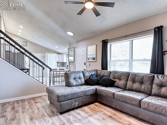 3rd image of 5414 Alteza Dr