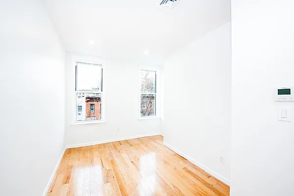 Rented by Corcoran | media 34