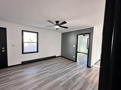 911 Broadway Ave — Photo 23