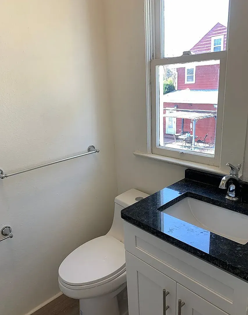 Central Lakeland Rental — Photo 4