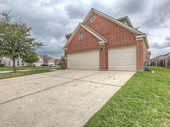 4th image of 20610 Wren Hollow Way