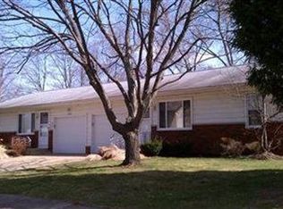 3331 Lloyd St, Cuyahoga Falls, OH 44221