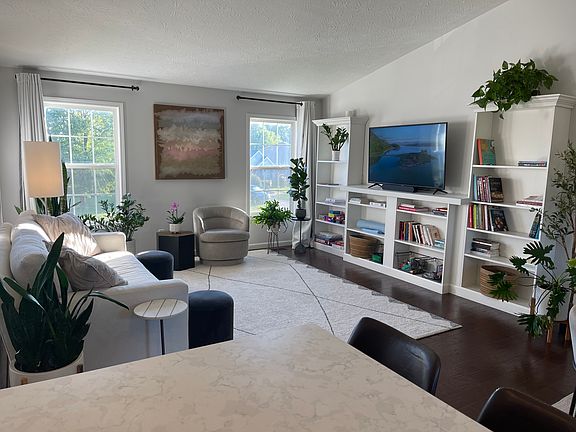 2nd image of 8027 Serenity Lake Dr