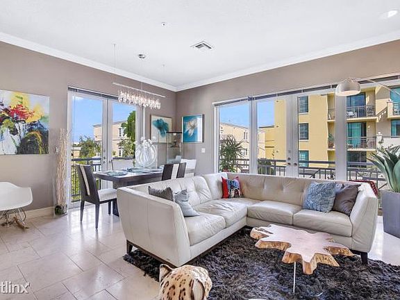 12 SE 1st Ave - 2