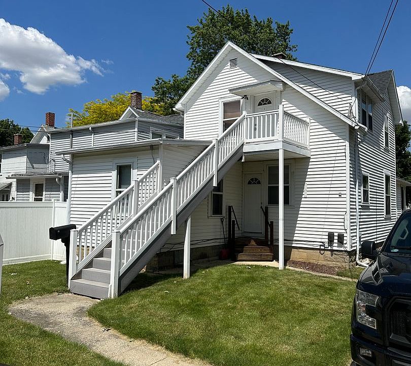 1st image of 194 Circular St #2